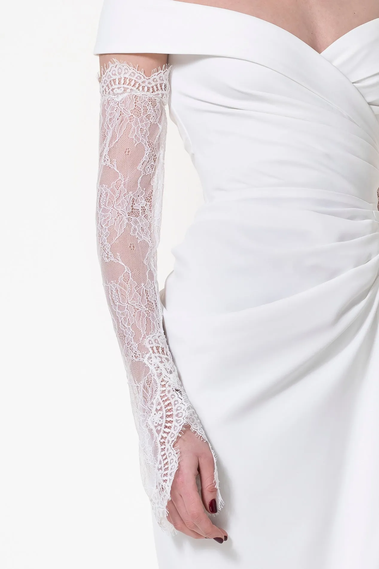 Embroidered Ivory Long Lace Gloves