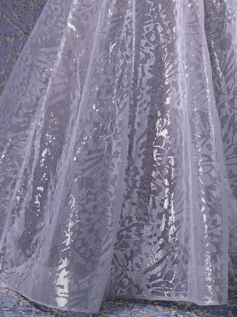 EMBROIDERED LACE DRESS