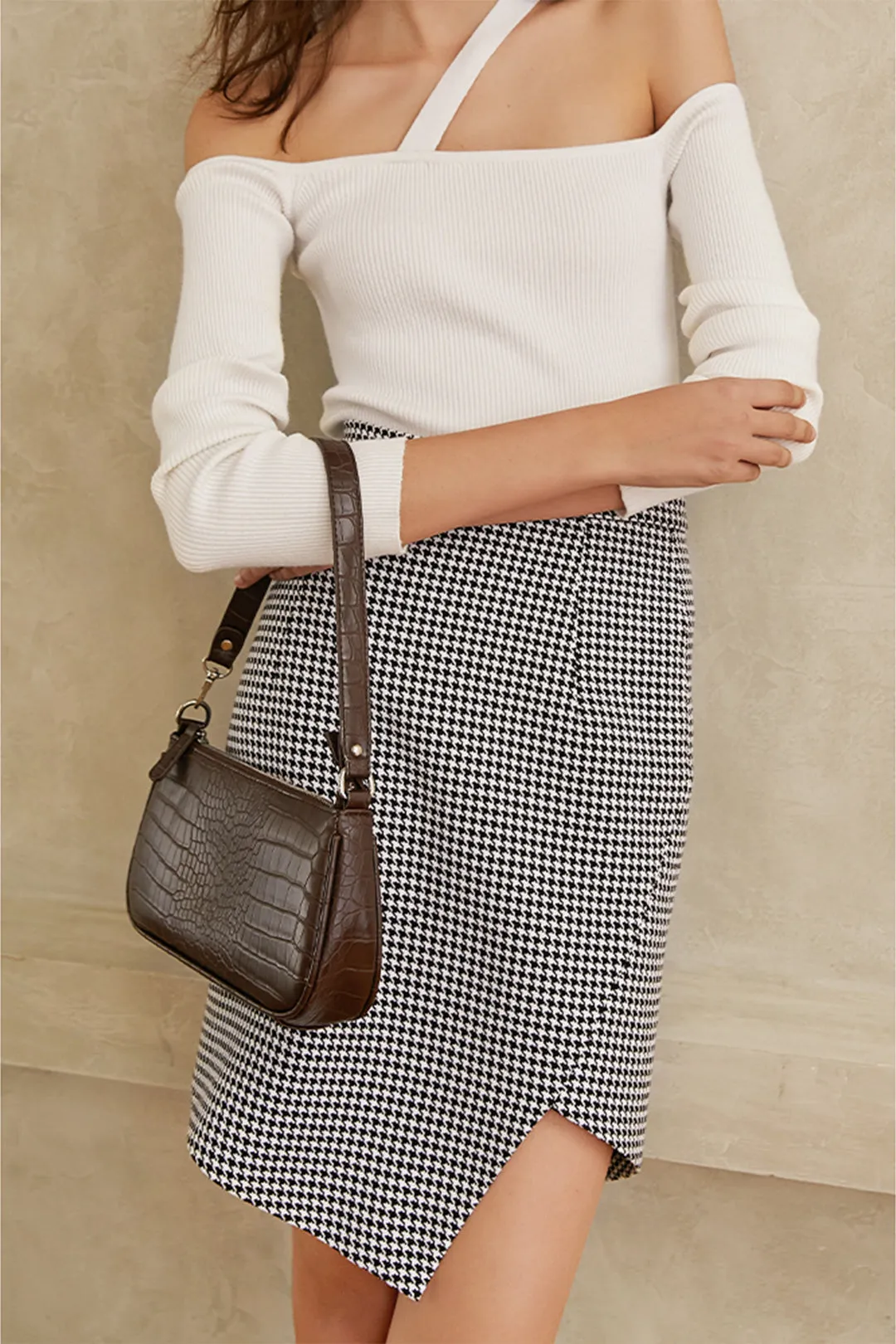 Irregular plaid skirt | Houndstooth skirt | Vacation skirt
