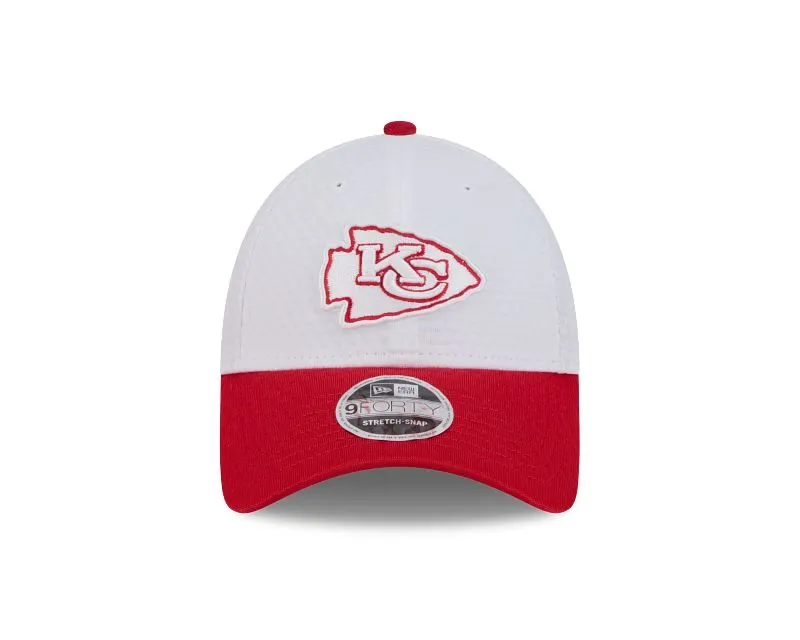 Kansas City Chiefs 2024 Training White 9FORTY Stretch Snap