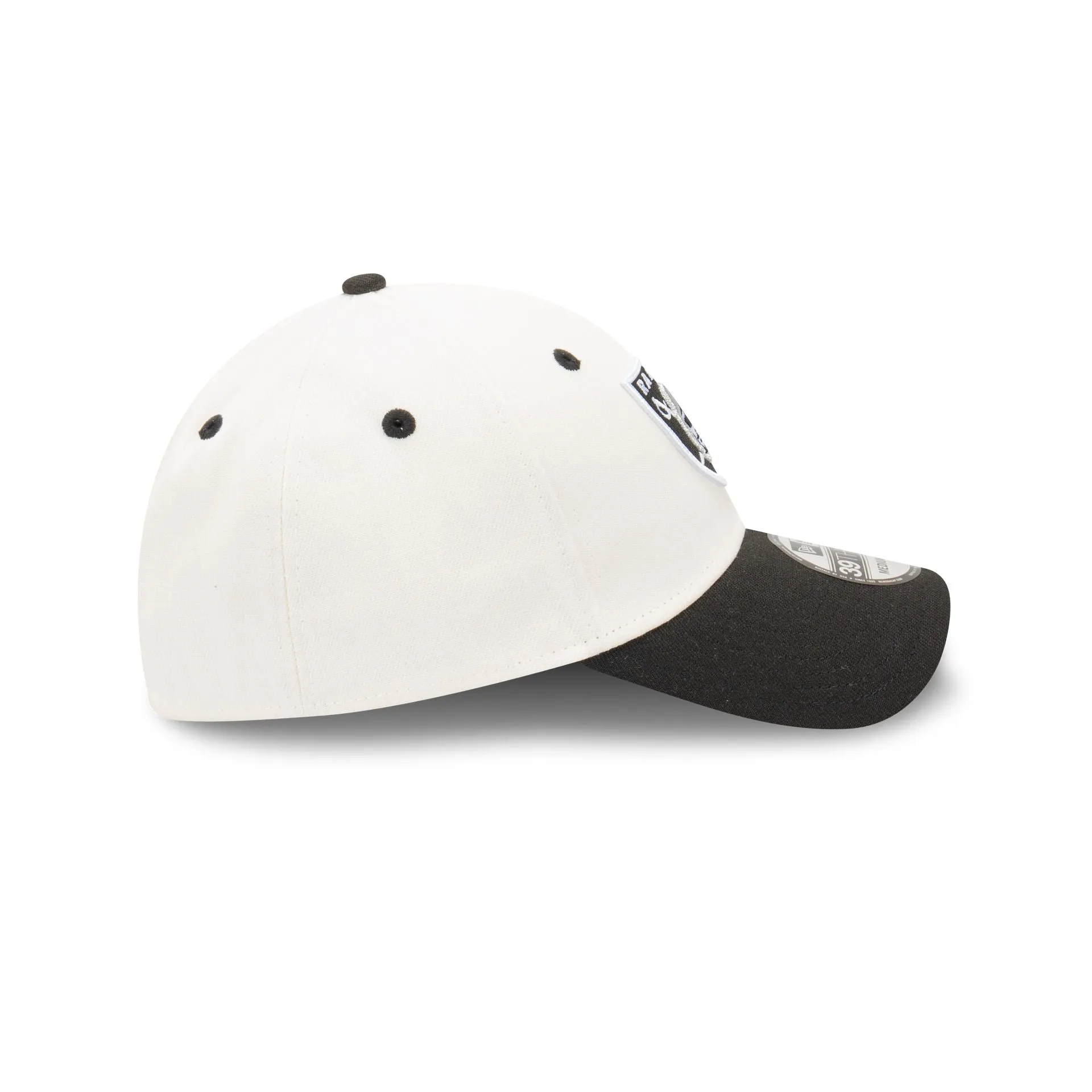 Las Vegas Raiders Chrome Two-Tone 39THIRTY Fitted