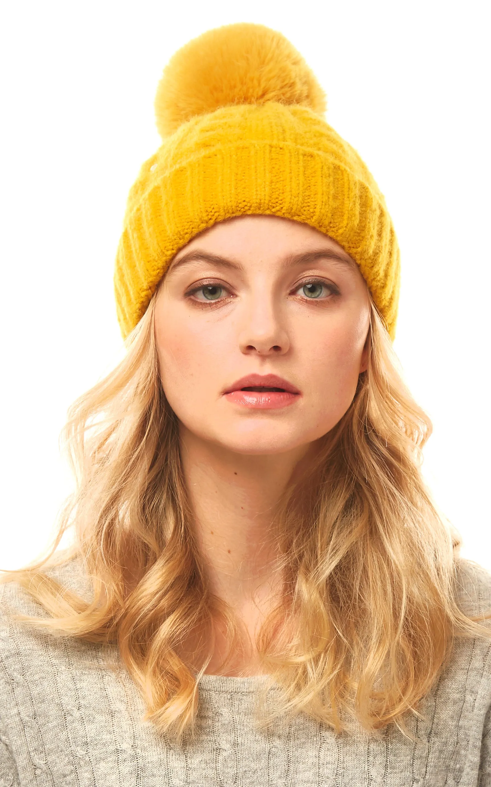 LOH143 Canel Knit Pompom Solid Beanie Hat