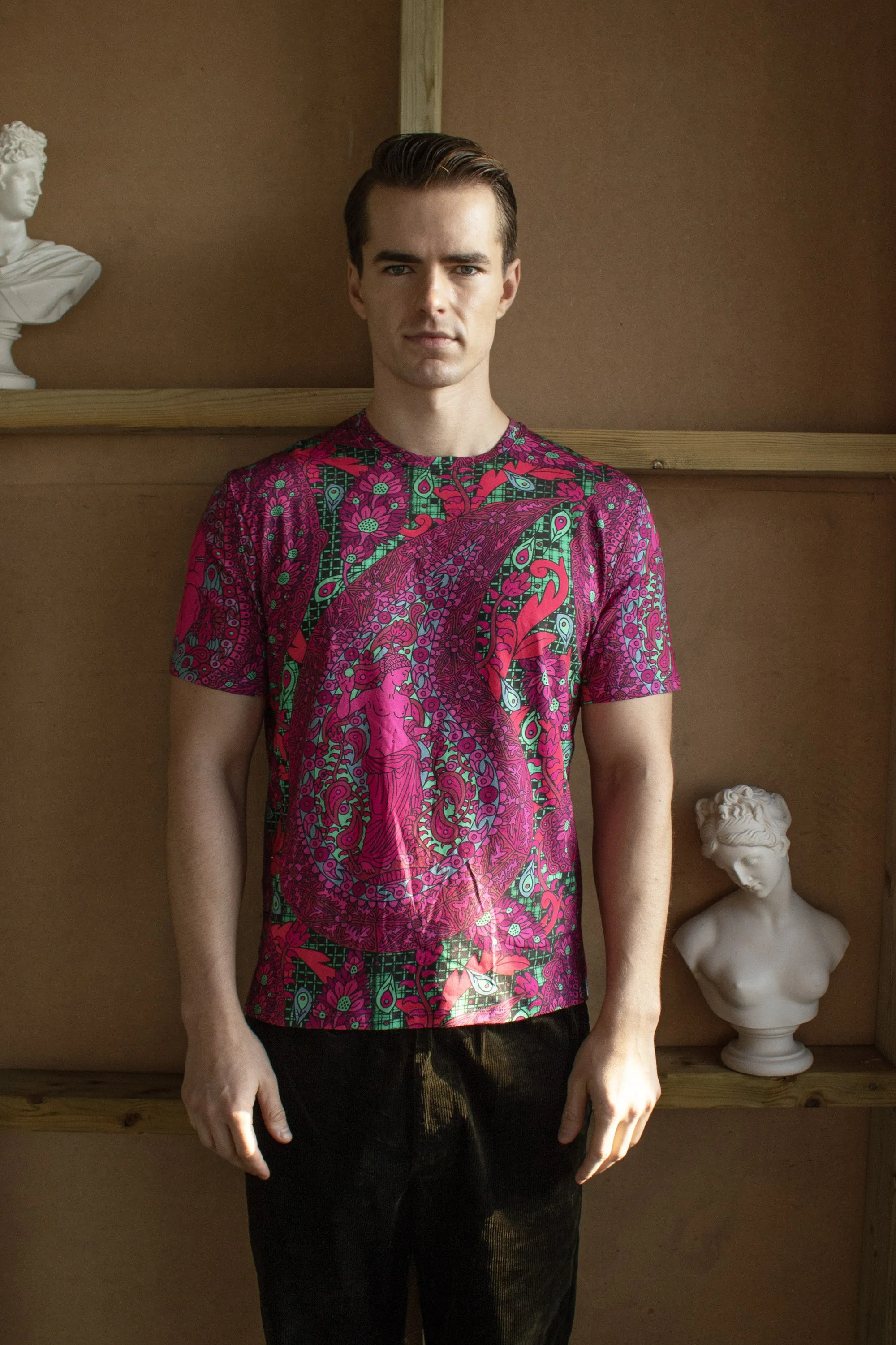 Paisley Goddesses – Fuchsia and Turquoise T-shirt