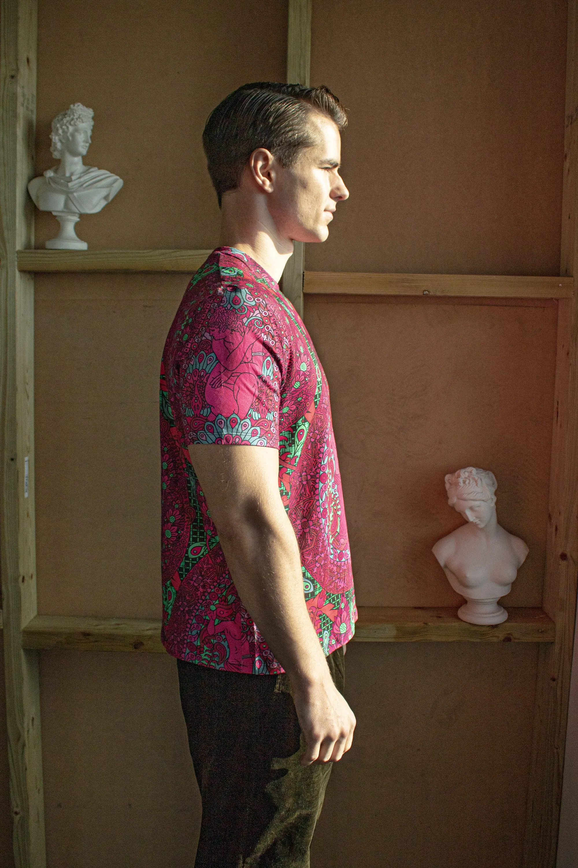 Paisley Goddesses – Fuchsia and Turquoise T-shirt