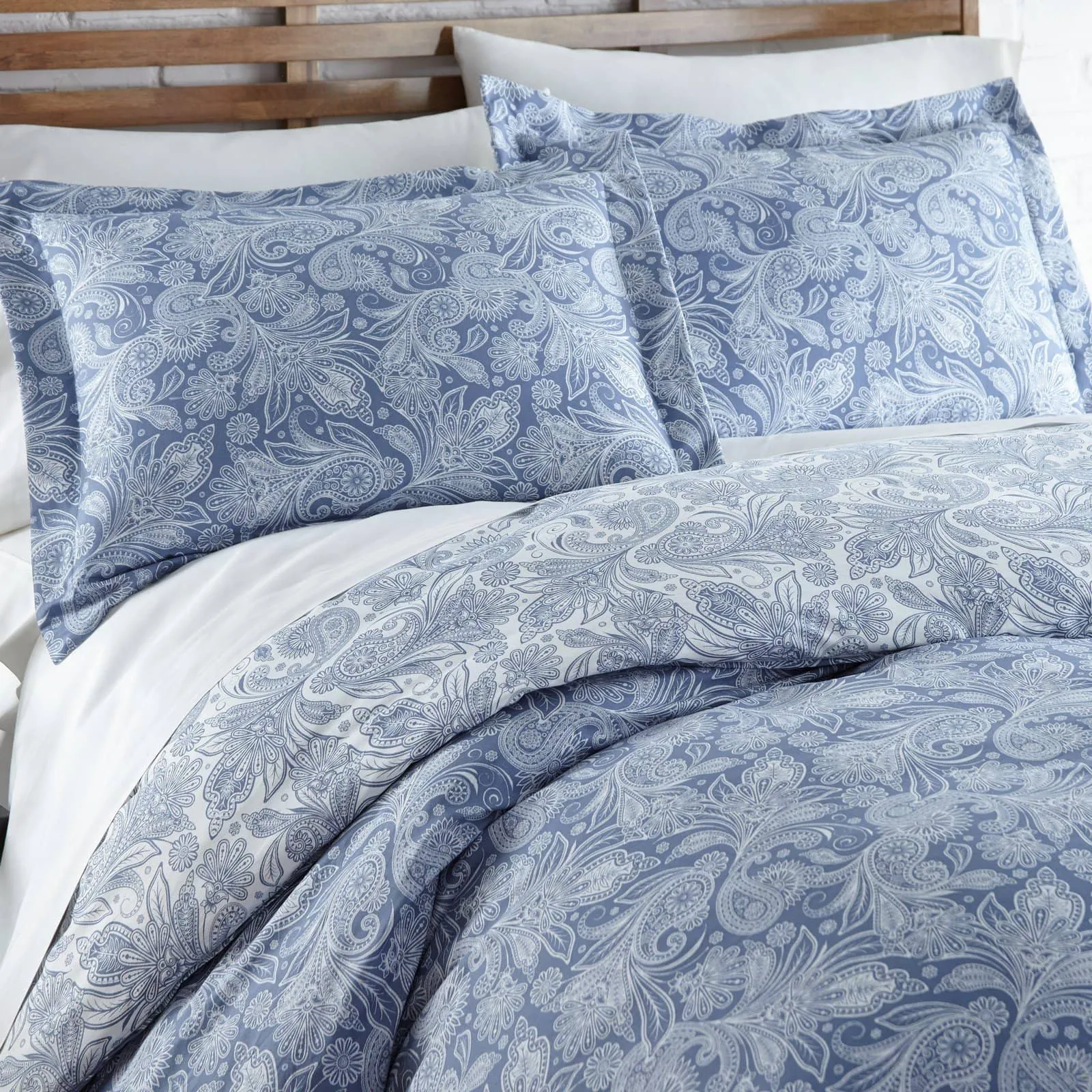 Perfect Paisley Reversible Duvet Cover Set