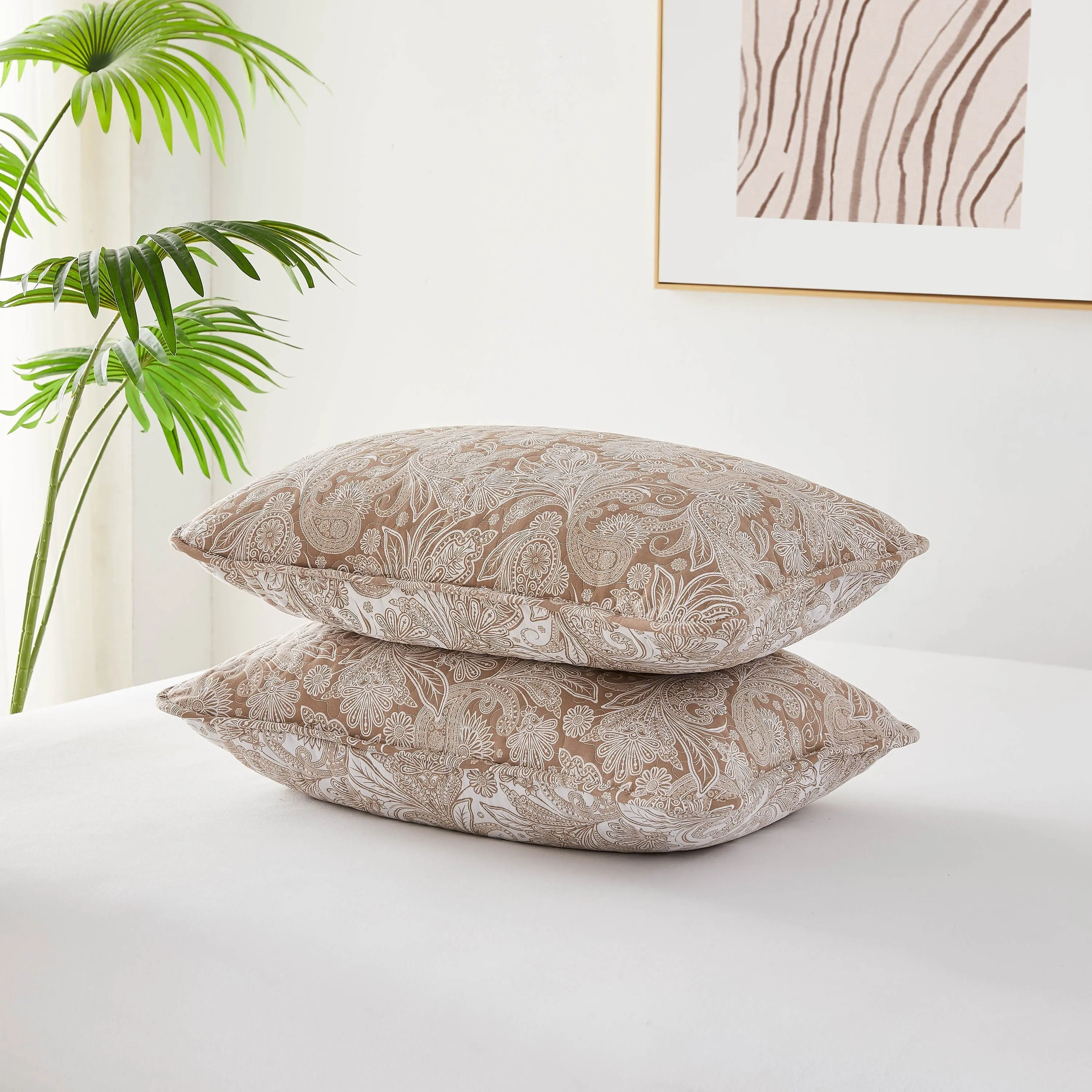 Perfect Paisley Reversible Quilt Set